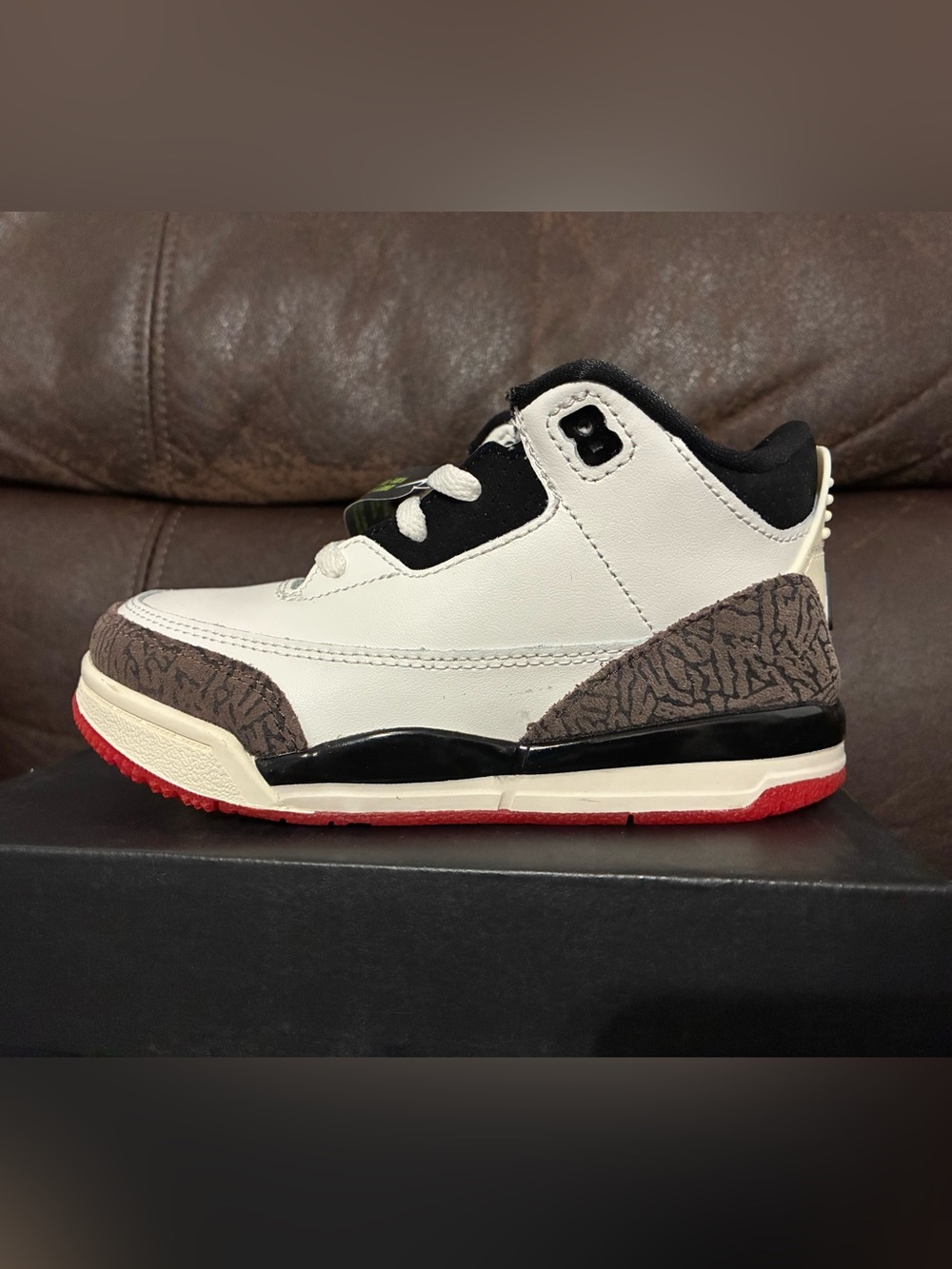 Kids Jordan Retro 3 White and Blac Sneakers Worlds best Dad brand new